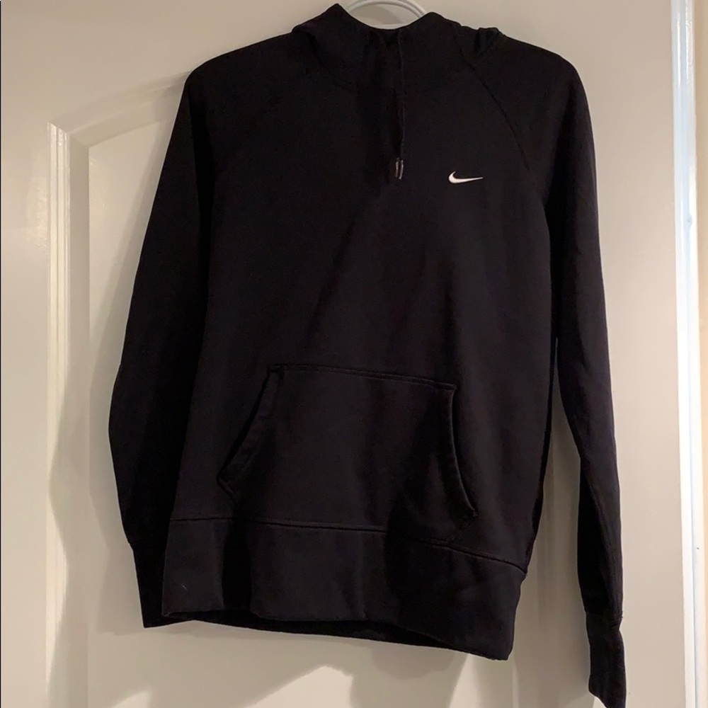 Nike Therma-fit hoodie size small